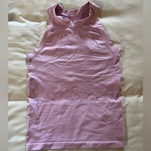 Athleta renew seamless tank small